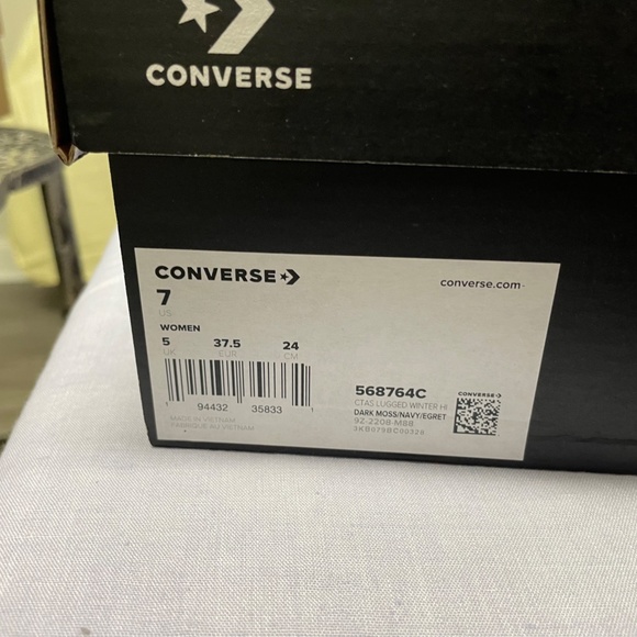 Chuck Taylor All Star Lugged Winter from Converse - Picture 7 of 11